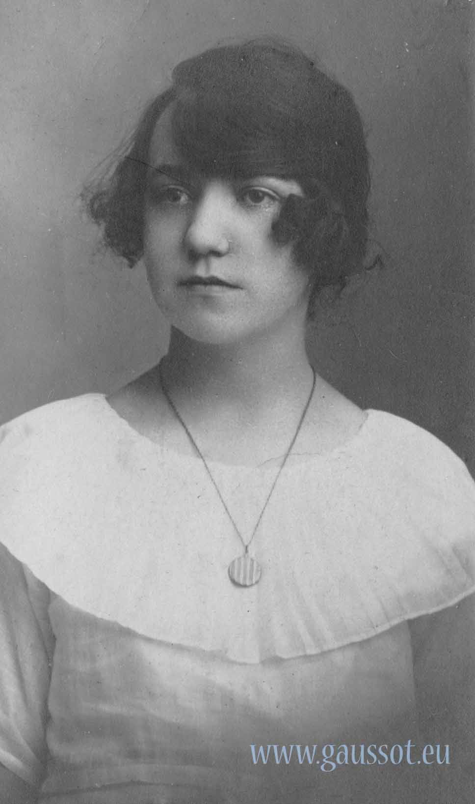 Jeanne Schmidt en 1921